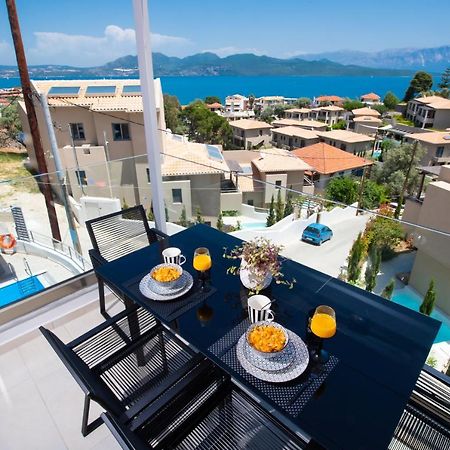 Above Blue Maisonettes Grey Diamond 尼基亚娜 外观 照片